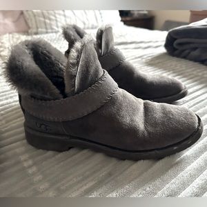 UGG McKay winter boot